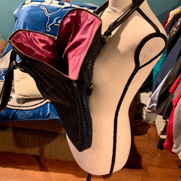 🔥MAKE OFFER🔥Woven Deux Lux Bag 🔥 - Picture 13 of 15